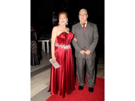 Elegante recepción para Jacobo y Nathalie Handal  