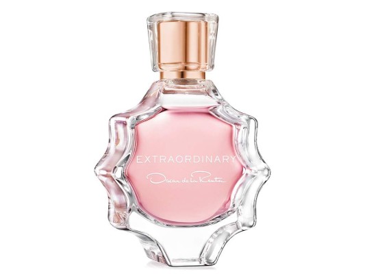 Extraordinary by Oscar de la Renta. Todo un manjar para los sentidos, así es esta fragancia floral, elegante y divertida.