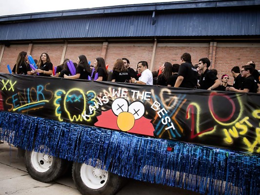 La entrance de los Seniors 2020 de la Escuela Americana