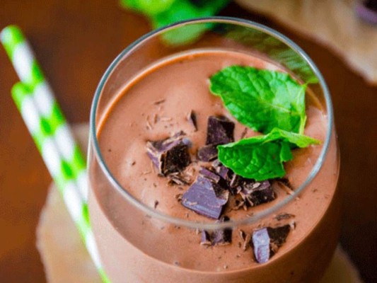 Chocolate caliente con menta.