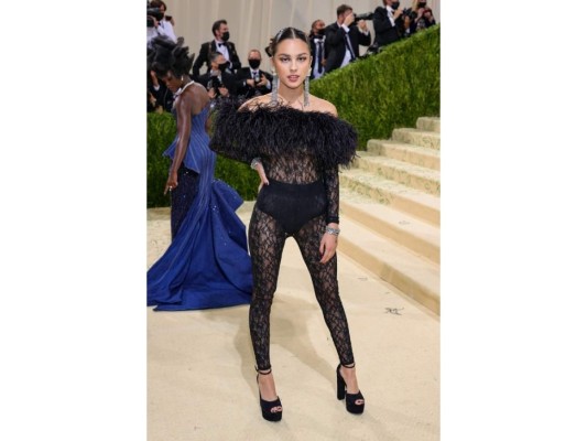 Olivia Rodrigo en YSL <br/>
