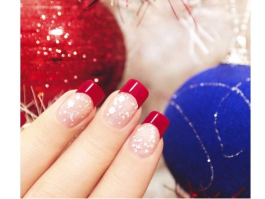 Uñas con estilo navideño