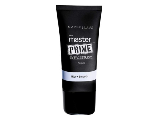 Master Prime prepara la piel para una aplicación de maquillaje uniforme