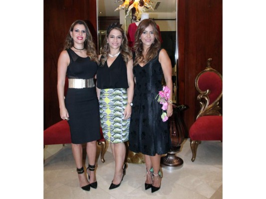 Fiesta española para Karla Villar