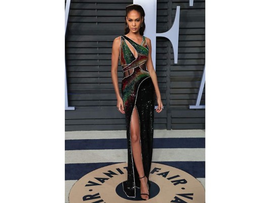 Joan Smalls con 8,5m$