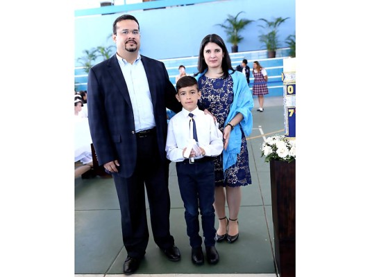 Primera comunión en Macris School