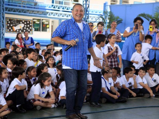 Concierto anti bullying en Macris School