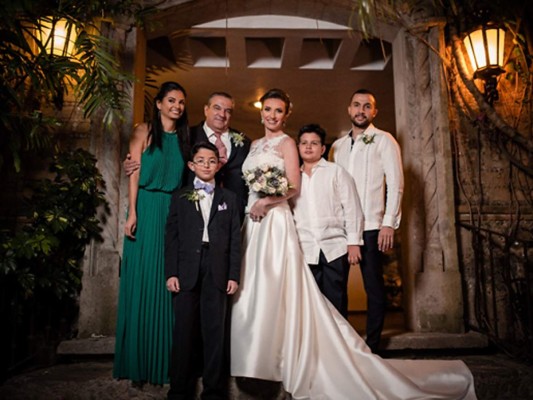 La boda de Mónica Monroy y Pedro Specia