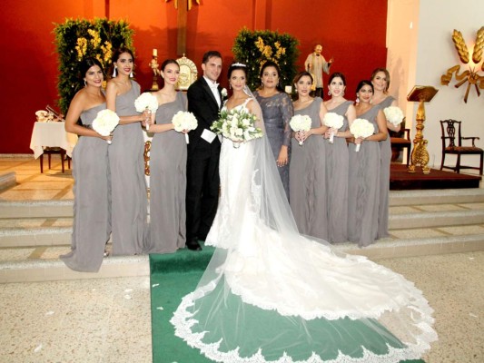La boda religiosa de Abel Fonseca y Claudia López