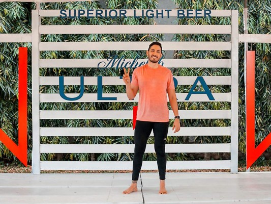 Brunch y Yoga by Olistik presentado por Michelob Ultra