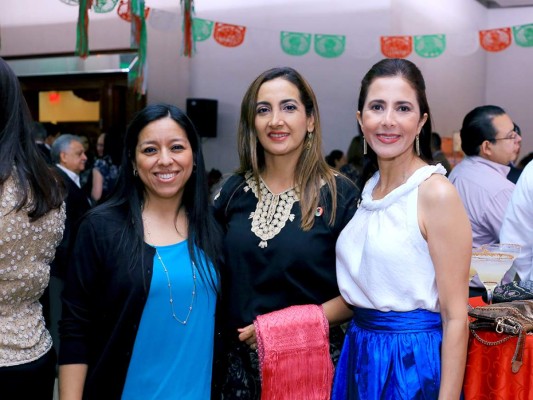Fiesta por el 208 Aniversario de Independencia Mexicana  