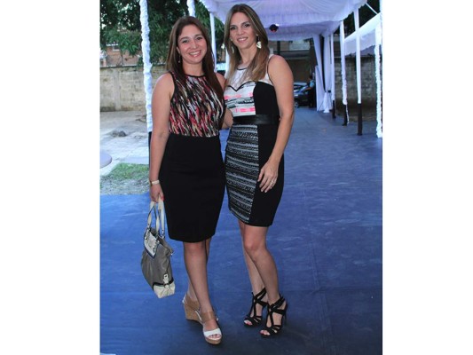 Danelia y Alejandra Pitsikalis.