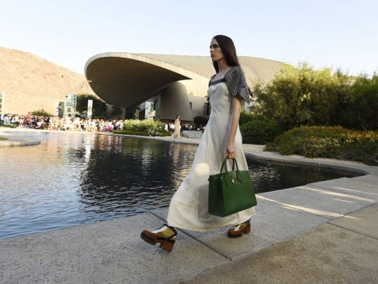 Louis Vuitton presenta colección crucero en California  