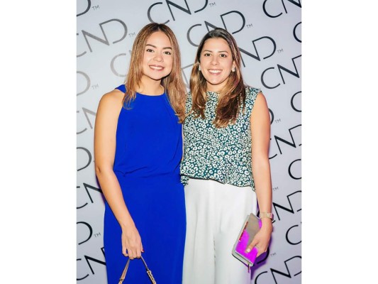 Mariana León y Michelle Marzan.