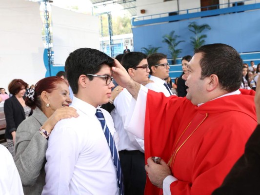 Confirmación en Macris School
