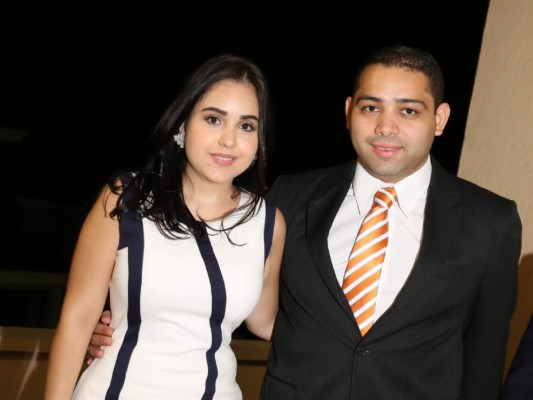 Compromiso de Daniella Valdés y Luis Matamoros