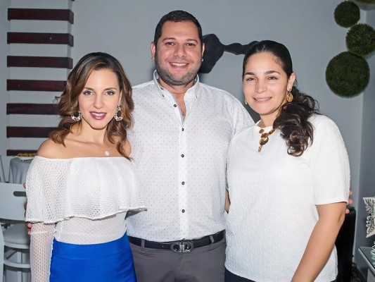 Winter White party en honor a Ivanka Castillo