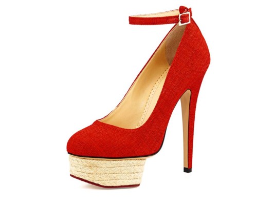 Plataformas en tela tejida, actualizado con un estilo alpargata de Charlotte Olympia.
