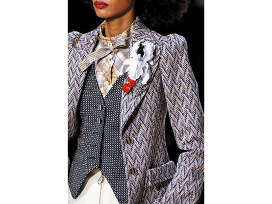 Broche de orquídeas by Louis Vuitton