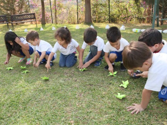 Día de la Madre tierra en Macris Kindergarten