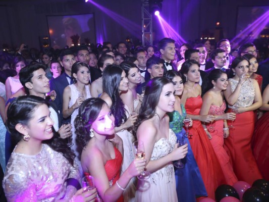 Elvel School Prom