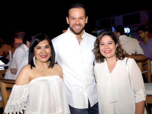 Martha Romero, Luís Ávila y Diana Martínez