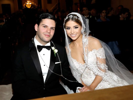 La boda de Alejandra Amaya y Gabriel Castillo