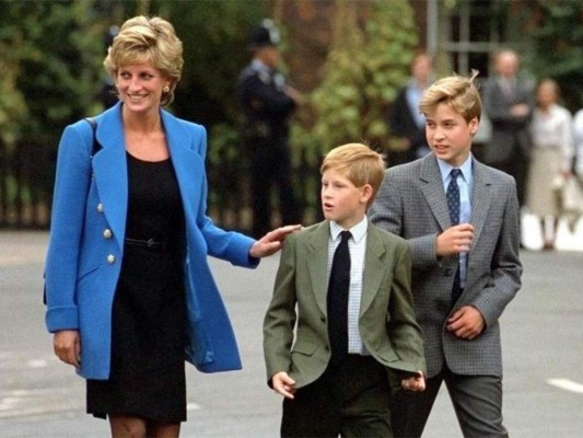 Los recuerdos de la última llamada de la princesa Diana a sus hijos