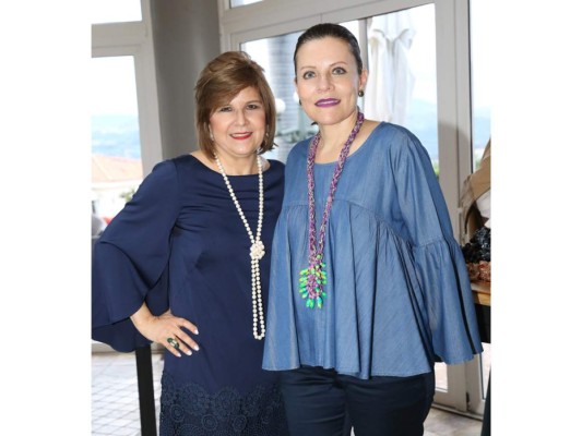 Cumpleaños de Laura Simón y Lía Bueso