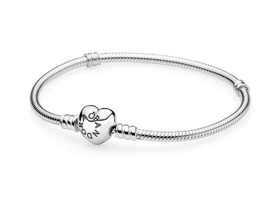 Must-have. Pulsera en plata de ley con cierre Pandora en forma de corazón. Edición limitada by Pandora