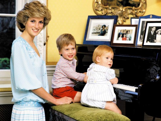 La princesa Diana siempre con William y Harry