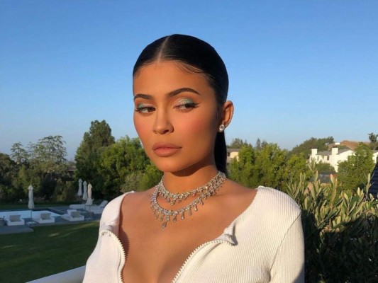 Kylie Jenner es hospitalizada de urgencia por enfermedad 'grave'