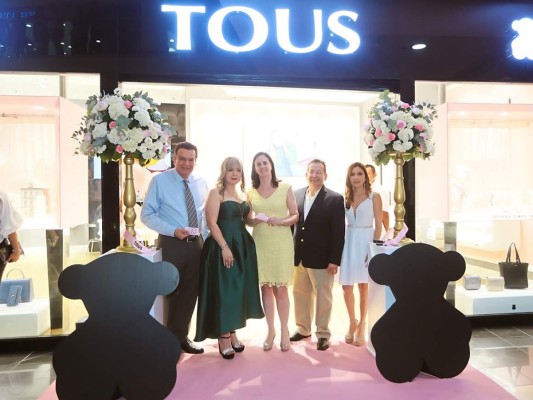 Tous apertura moderna tienda en San Pedro Sula