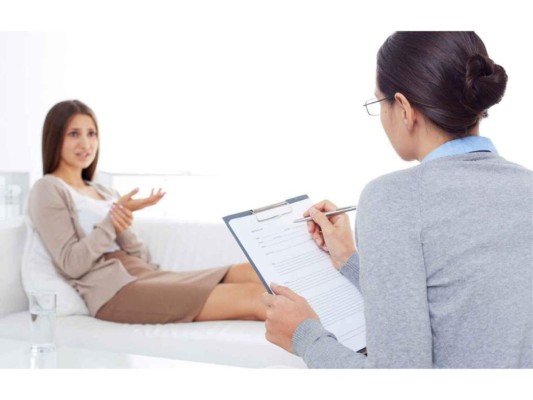 Busca ayuda profesional: Muchas personas no logran controlar su estrés financiero y comienzan a presentar síntomas como dolores de cabeza, problemas digestivos y muchas otras. En este caso, lo mejor siempre será tratar de recurrir a un profesional.
