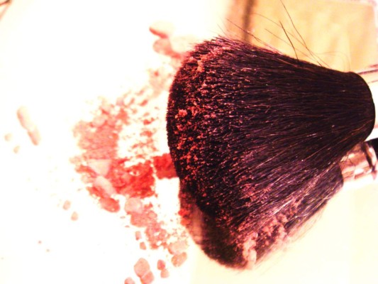 Conoce la vida útil de tu maquillaje