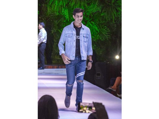 Senior´s 2018 Fashion Show de la Escuela Internacional Sampedrana  