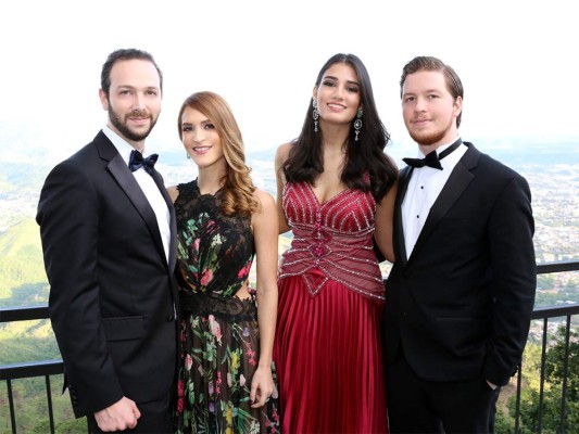 Fiesta nupcial de Oscar Kafati y Daniela Misas