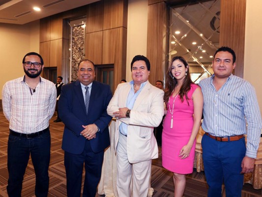 Especialistas de la salud del Baylor St. Luke´s imparten conferencias  