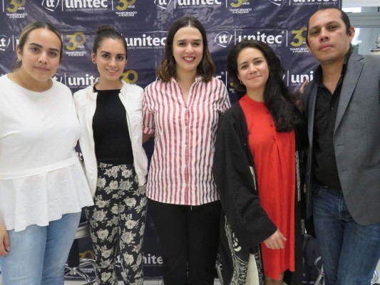 Conversando con influencias de la moda hondureña en Unitec