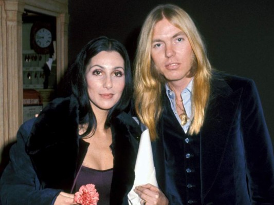 Cher y Gregg Allman<br/>Días después de su divorcio con Sunny Bono, Cher se casó con el músico Gregg Allman. Nueve días después, la cantante estaba pidiendo el divorcio.
