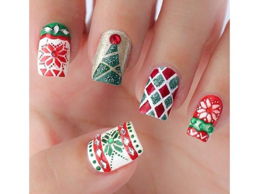 El turno de las uñas en navidad