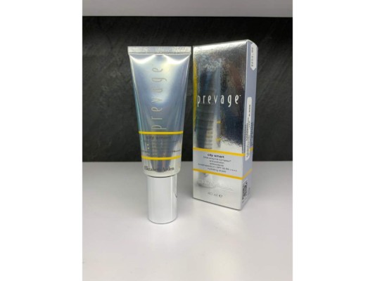 PREVAGE City Smart es un primer protector que mantiene la piel con un aspecto más joven y brillante. Puedes adquirirlo en tiendas CARRION.