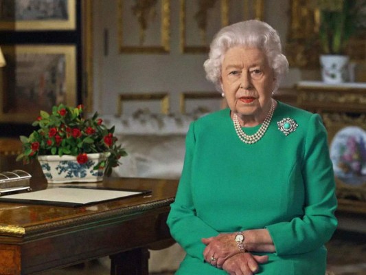  La reina Isabel II brindó alentandor discurso a raíz del Coronirus