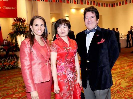 Celebración del 107 aniversario de fundación de Taiwán