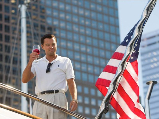 Leonardo DiCaprio salva a una persona a punto de ahogarse