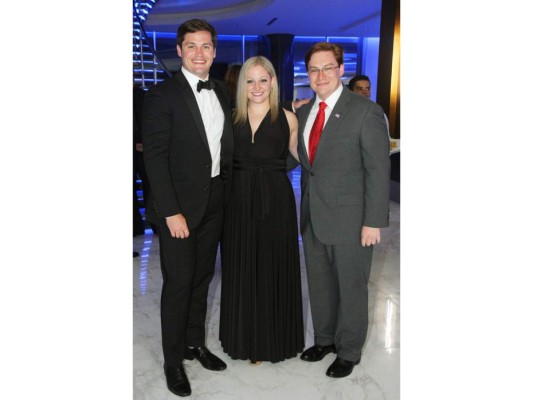 Invitados especiales a la boda Tye Molina.