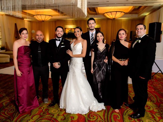 La boda de Henry Mauricio Soliman y Victoria Alejandra Valladares