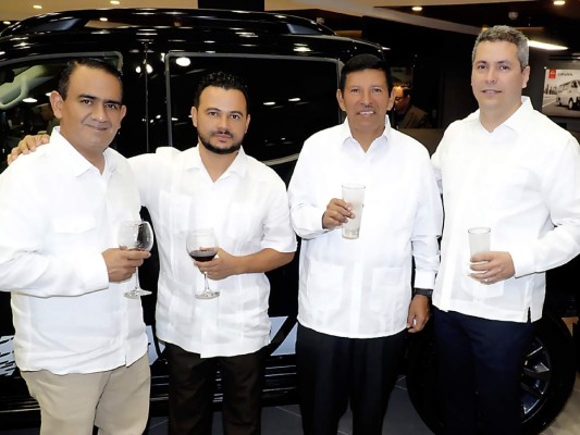 Grupo Q representante de Nissan inaugura moderna sala de ventas