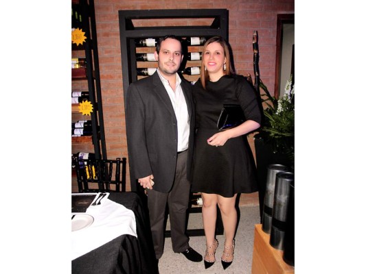 Elegante presentación de Ron Zacapa Edición Negra  