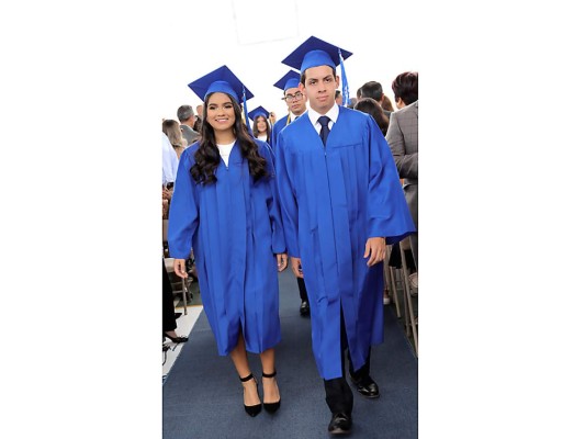 Graduación de la clase 2019 de Macris School